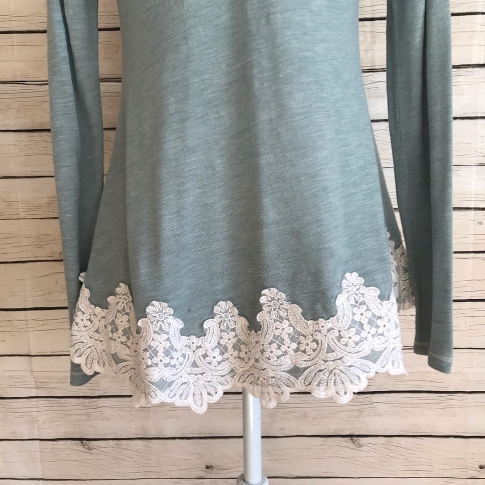 Rewind A-Line Lace Trimmed Long Sleeve Top - Picture 5 of 7